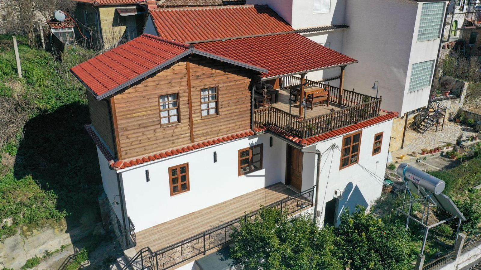 Dd Villa Berat Exterior photo